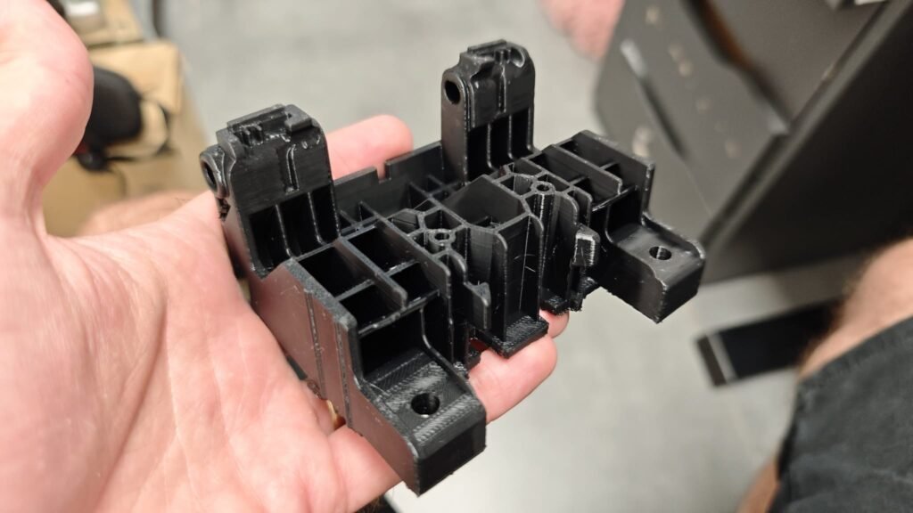 Armrest Center console RENAULT TALISMAN HINGE