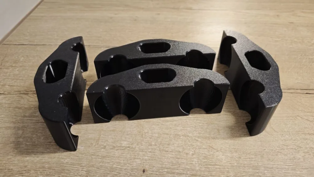3d printed Wahoo KICKR CORE stabilizers